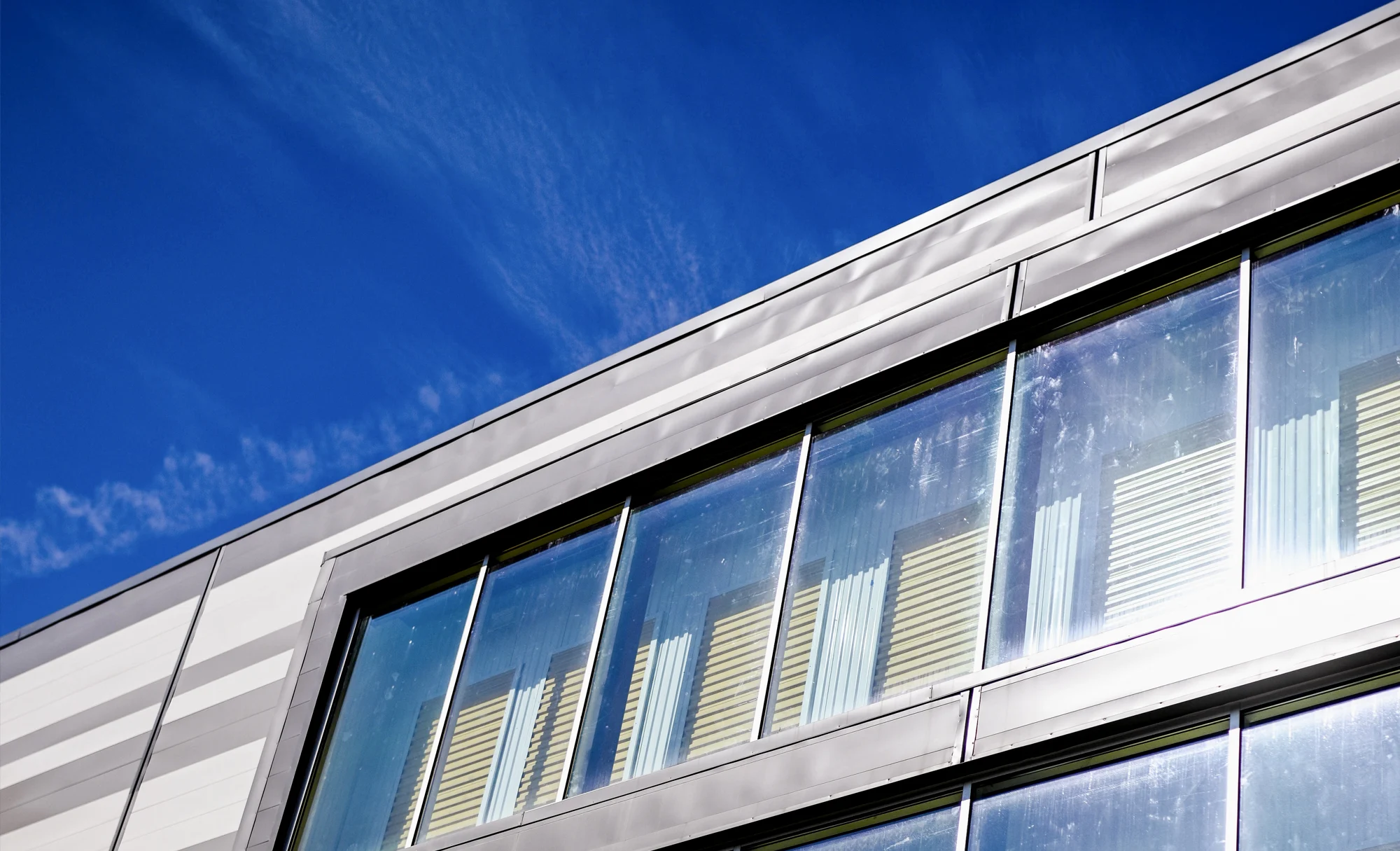 Bank Financial Building Roofing Commercial Roofing Dayton OH for Dayton Commercial Roofing